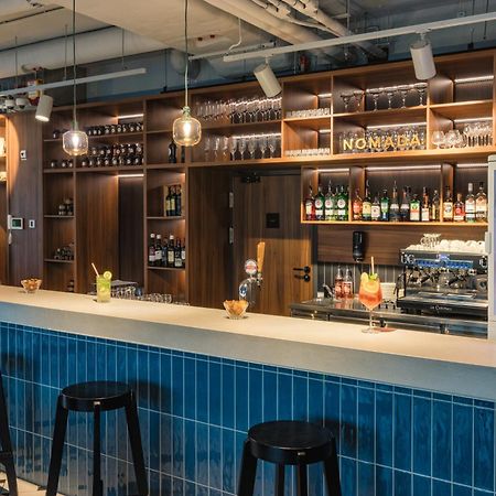 Arche Hotel Wroclaw Airport エクステリア 写真