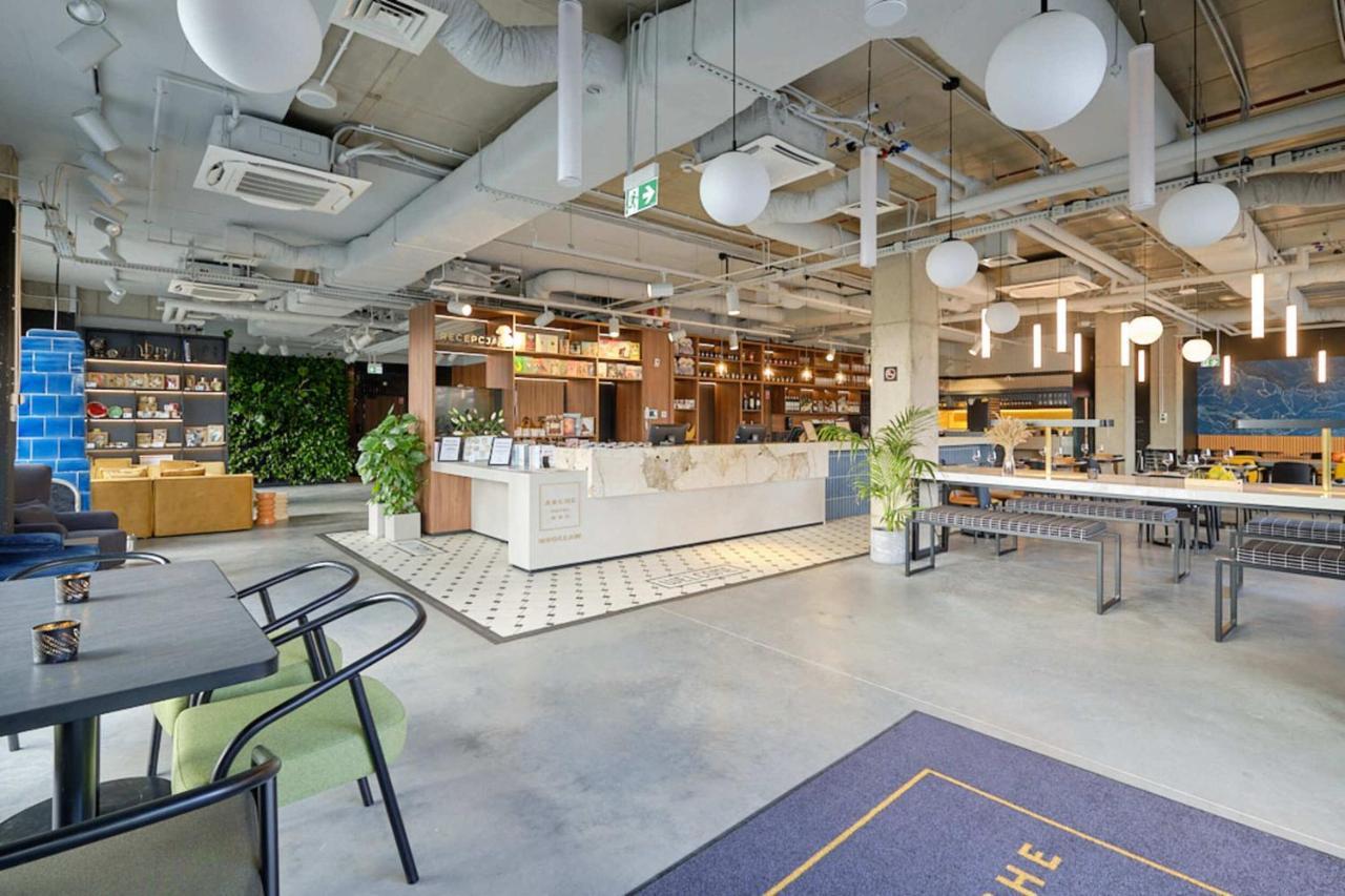 Arche Hotel Wroclaw Airport エクステリア 写真