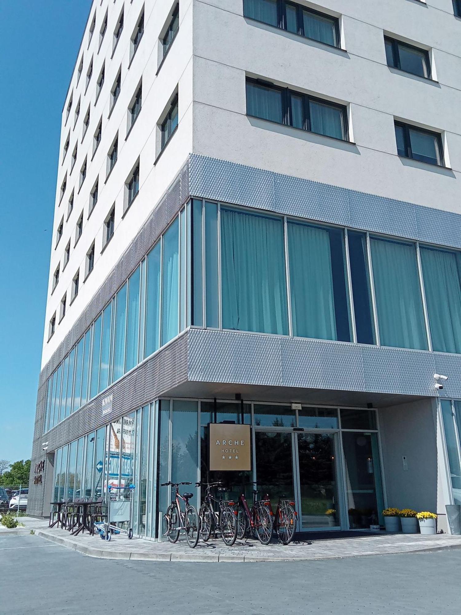 Arche Hotel Wroclaw Airport エクステリア 写真